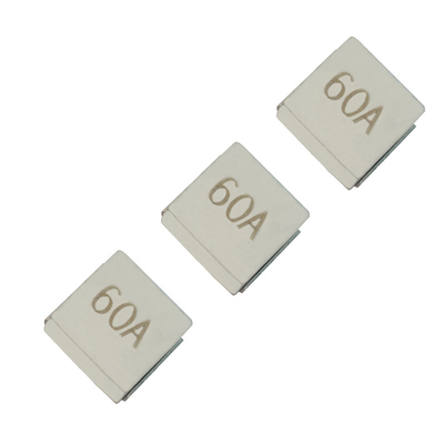 8810F Ultra SMD Chip Bezpiecznik wysokoprądowy Nano2 Fast Blow Subminiaturowy 80A 125A 125V Max.